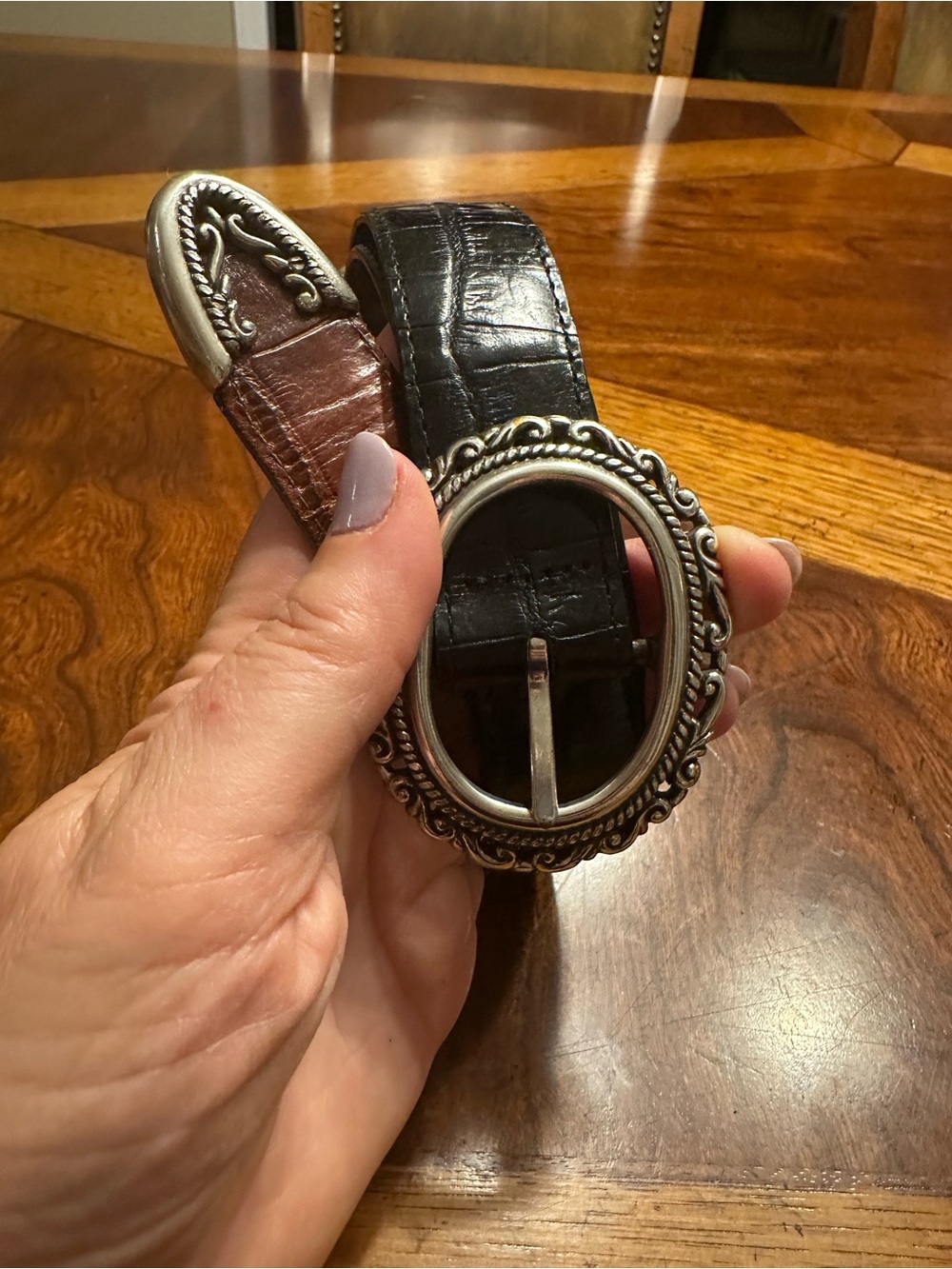 Women's Dual-Tone Leather Belt with Decorative Silver Buckle - Black/Brown - Picture 6 of 9
